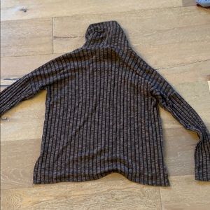 Women’s turtle neck